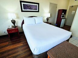 Continental Inn & Suites