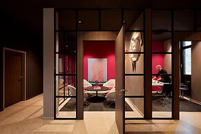 MOXY Munich Airport