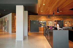 MOXY Munich Airport