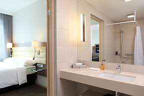 MOXY Munich Airport