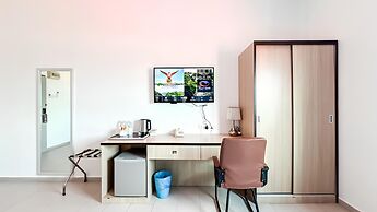 Royal Agate Beach Resort