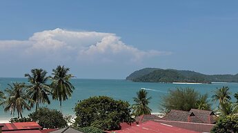 Royal Agate Beach Resort