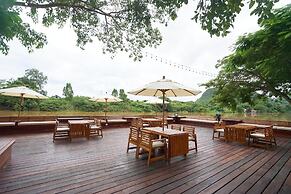 River Kwai Kiri Resort