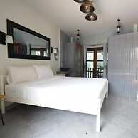 River Kwai Kiri Resort