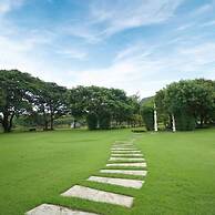 River Kwai Kiri Resort