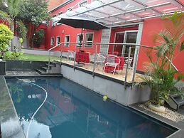 Redsquare Home