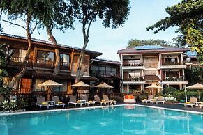 Birds and Bees Resort