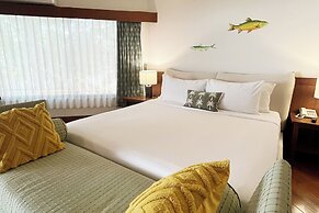 Birds and Bees Resort