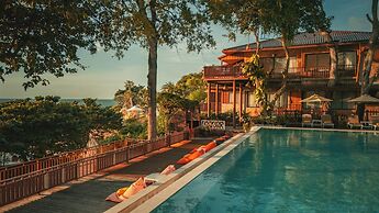 Birds and Bees Resort
