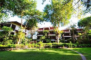 Birds and Bees Resort