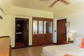 Birds and Bees Resort