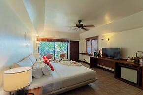 Birds and Bees Resort