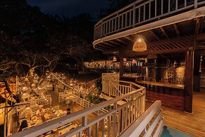 Birds and Bees Resort