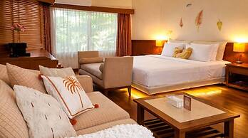 Birds and Bees Resort
