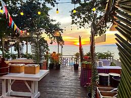 Birds and Bees Resort