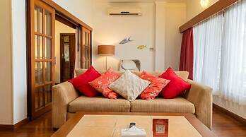 Birds and Bees Resort