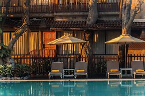 Birds and Bees Resort