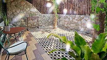 Birds and Bees Resort