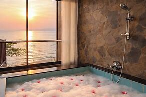 Birds and Bees Resort