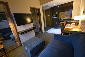 Arcadia Suites