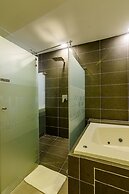 Lleras Green Hotel