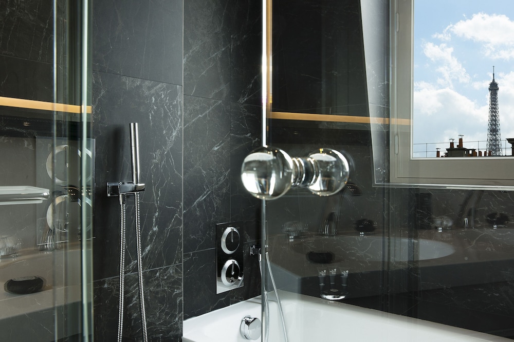 Hotel Le Narcisse Blanc & Spa