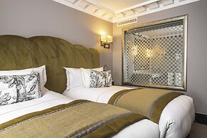 Le Casablanca Hotel