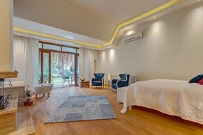 Olympos Lodge