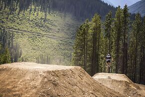 Panorama Mountain Resort - Toby Creek Horsethief Condos