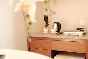 Flat06 Tendean