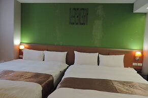 Travel Art Inn