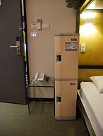 Travel Art Inn