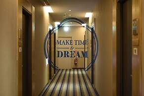Travel Art Inn