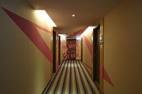 Travel Art Inn
