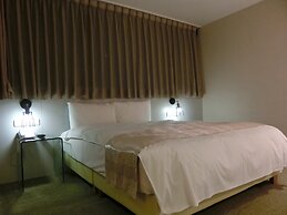 Travel Art Inn