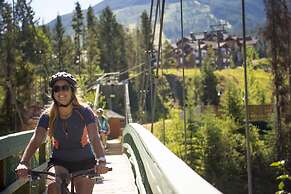 Panorama Mountain Resort - Premium Condos and Townhomes