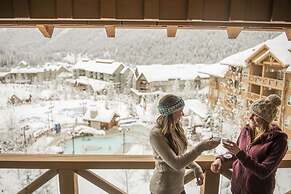 Panorama Mountain Resort - Premium Condos and Townhomes