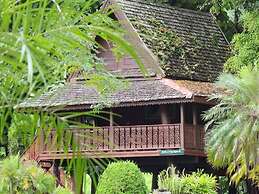 Baanklangdoi Resort