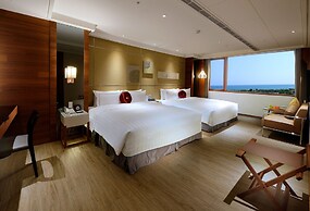 Shiny Ocean Hotel