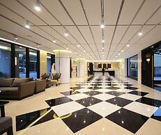 Shiny Ocean Hotel