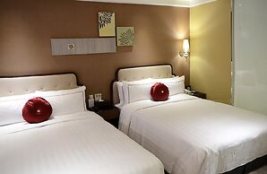 Shiny Ocean Hotel