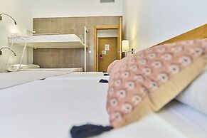 The Book Factory Hostel by gaiarooms