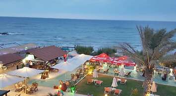 Malliotakis Beach Hotel by Checkin