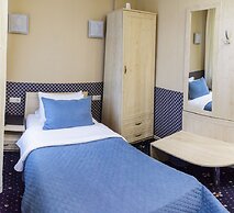 Mira Hotel