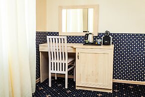 Mira Hotel