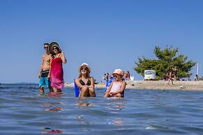 Zaton Holiday Resort Camping homes