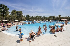 Zaton Holiday Resort Camping homes