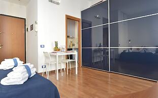 At Home - P.ta Venezia C.so Buenos Aires