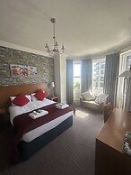 West Rocks Townhouse