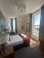 West Rocks Townhouse